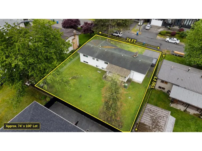 2141 LYNDEN STREET, Abbotsford