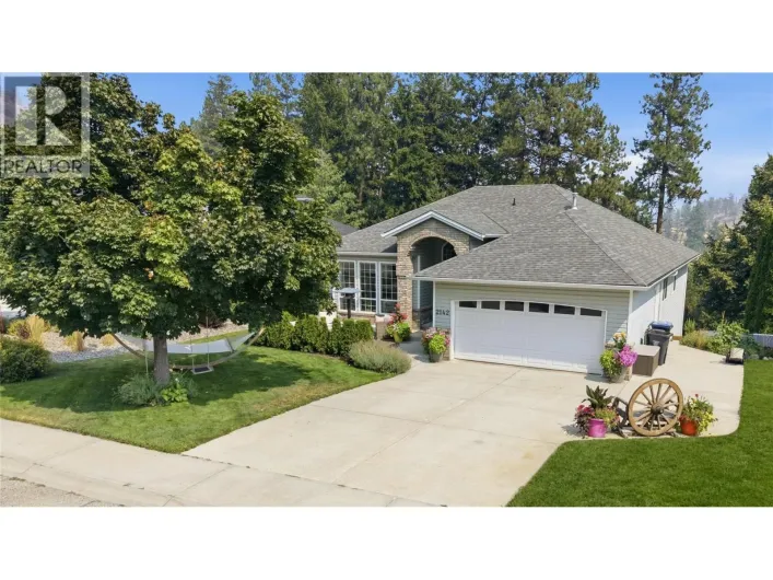 2142 Shannon Woods Way, West Kelowna