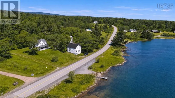 2145 Marble Mountain Rd, West Bay