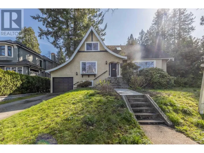 2146 W 33RD AVENUE, Vancouver