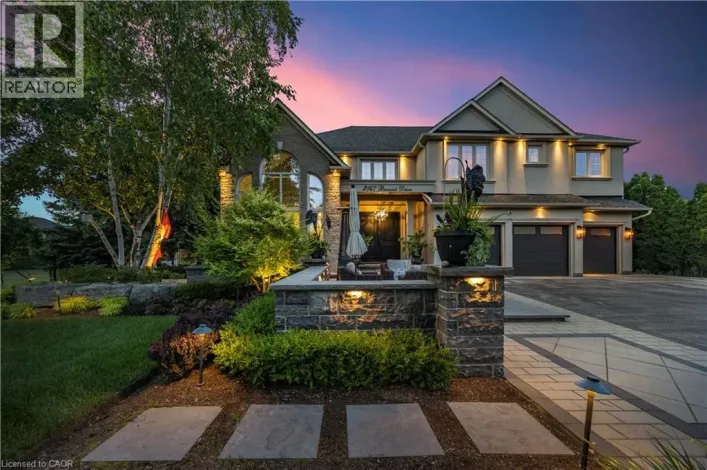2147 BERWICK Drive, Burlington