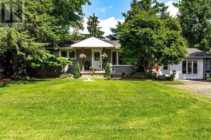 2147 GOVERNORS ROAD, Hamilton