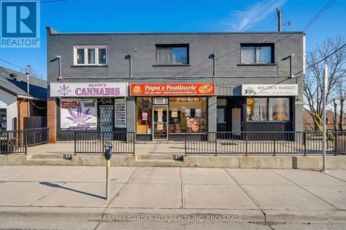 2147 KING STREET E, Hamilton