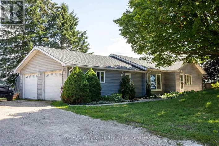 House for sale: 21486 GREY 16 ROAD, Chatsworth