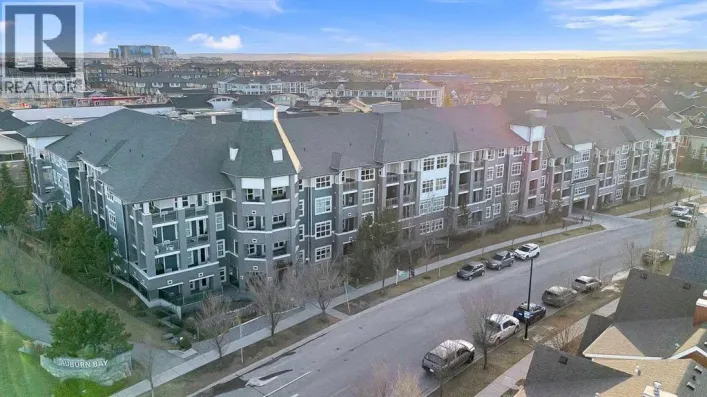 215, 25 Auburn Meadows Avenue SE, Calgary