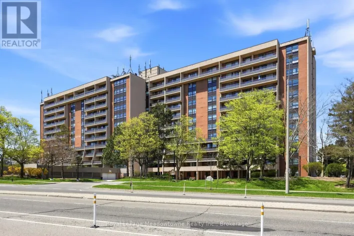 215 - 2929 AQUITAINE AVENUE, Mississauga