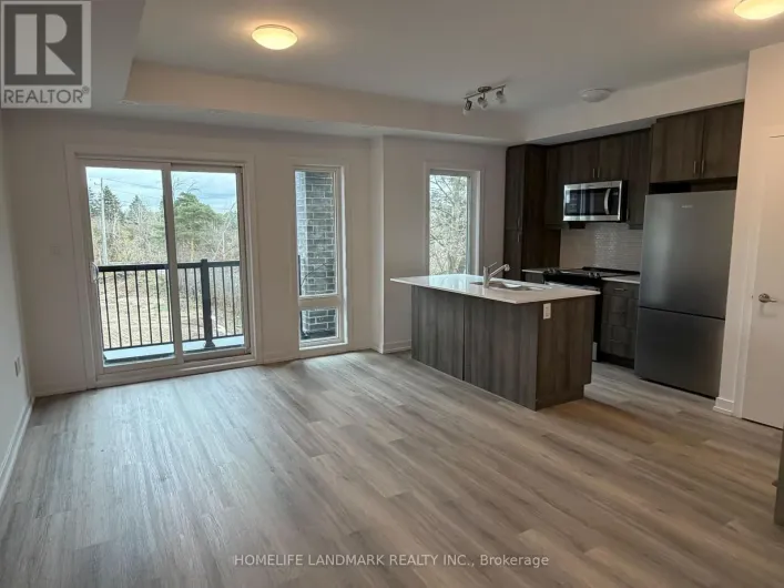 215 - 3 BANCROFT LANE, Richmond Hill