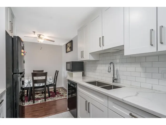 215 33535 KING ROAD, Abbotsford
