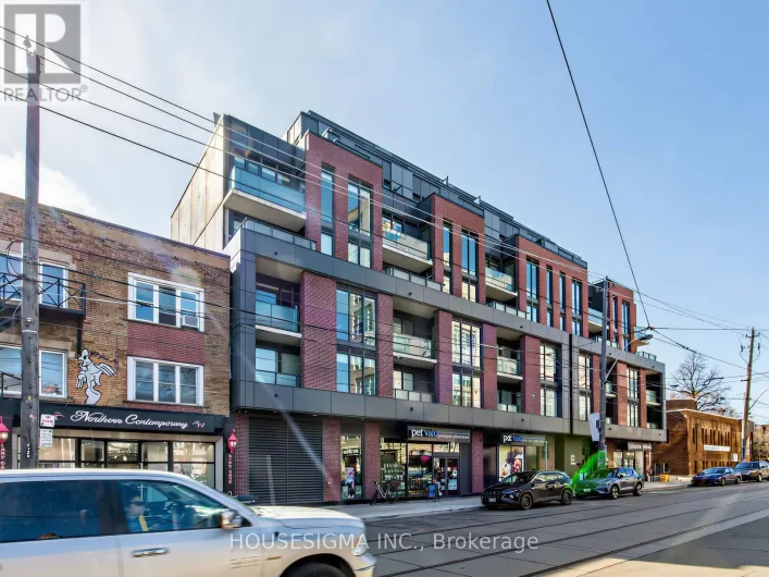 215 - 430 RONCESVALLES AVENUE, Toronto