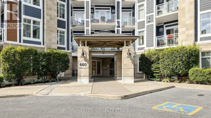 215 - 660 GORDON STREET, Whitby