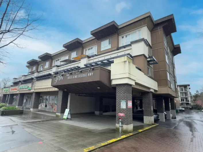 215 9655 KING GEORGE BOULEVARD, Surrey
