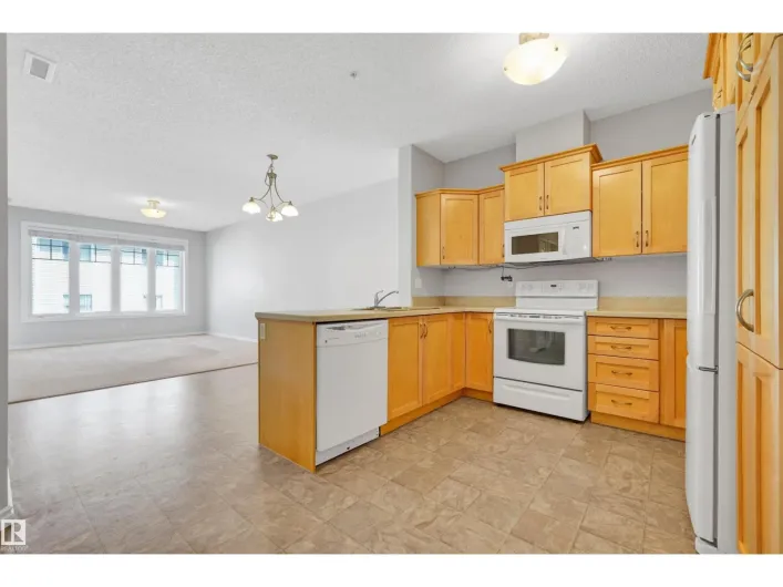 Apartment for sale: #215 9820 165 ST NW, Edmonton