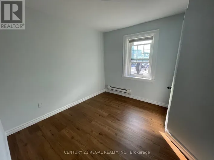 215 B QUEEN STREET, Mississauga