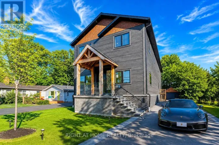 215 BAYVIEW AVENUE, Georgina
