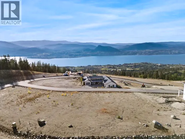 215 Benchlands Drive, Naramata