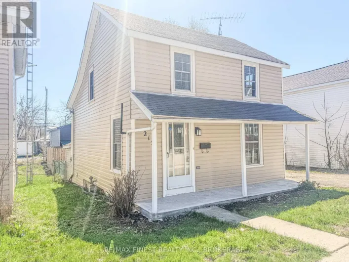 215 BROCK STREET, Gananoque