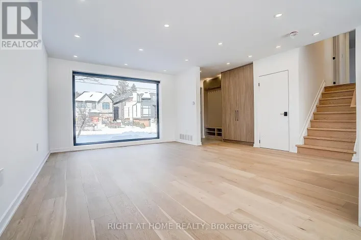 215 CHURCHILL AVENUE, Toronto