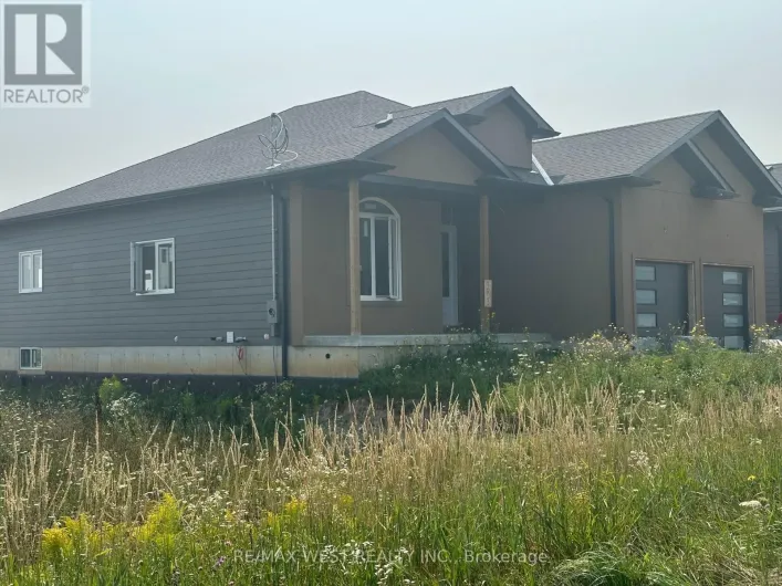 215 FORLER STREET, West Grey