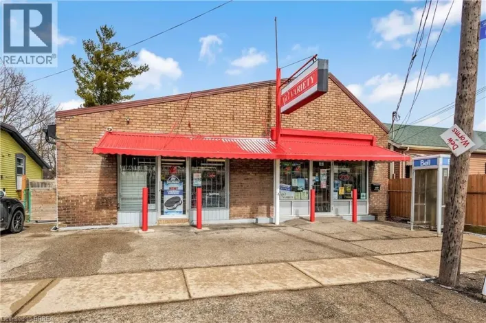 215 GRAND RIVER Avenue, Brantford