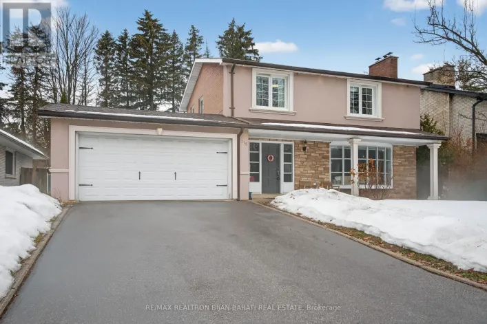 215 GRANDVIEW AVENUE, Markham