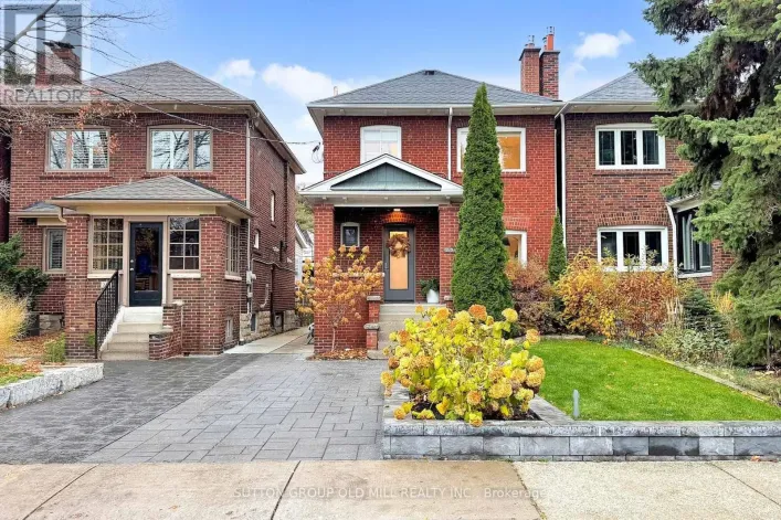 215 HUMBERCREST BOULEVARD, Toronto