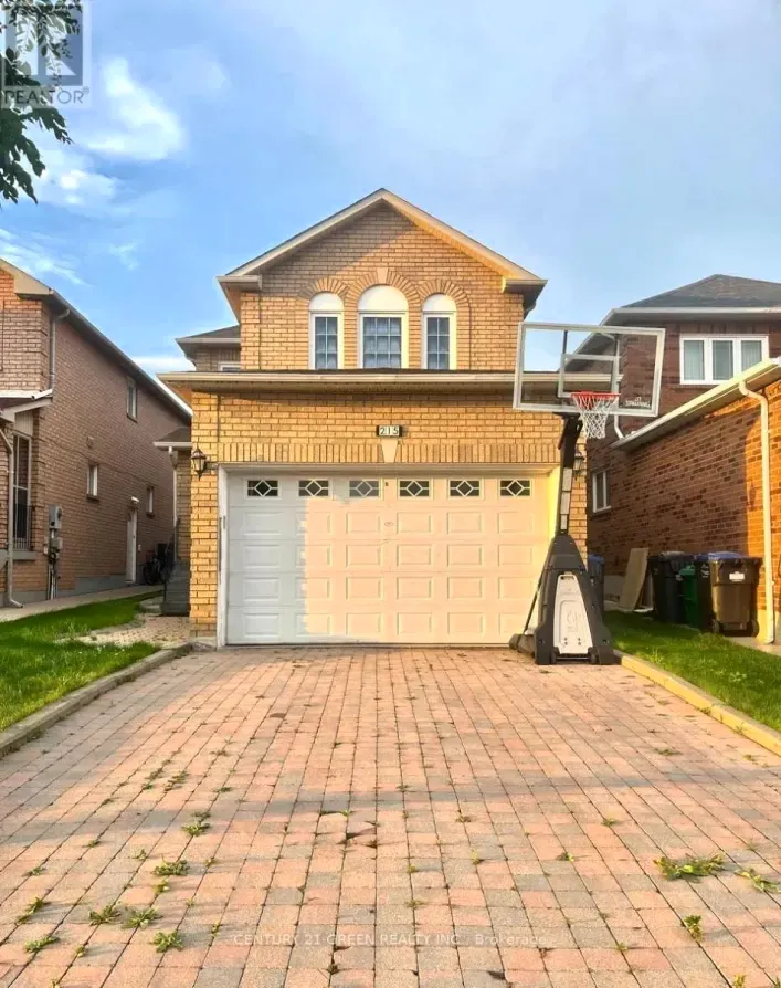 House for sale: 215 KINGKNOLL DRIVE, Brampton