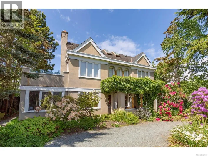 215 Mary St, Victoria