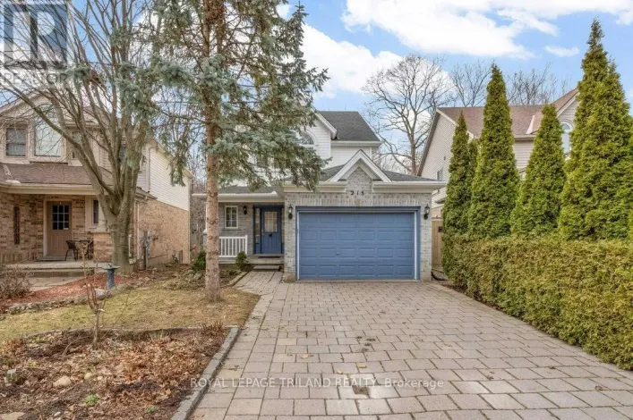 215 ROSSMORE COURT, London South