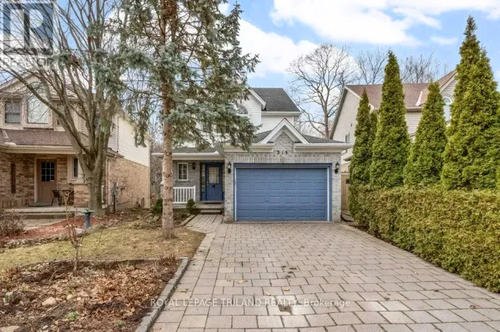 House for sale: 215 ROSSMORE COURT, London South