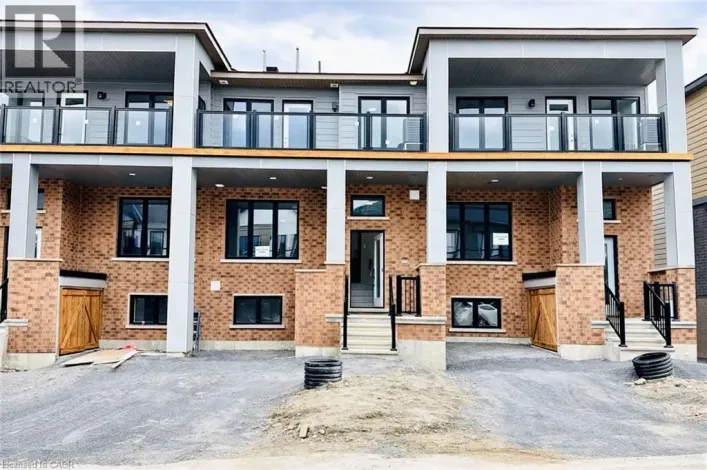 215 SPECKLED ALDER Row, Ottawa