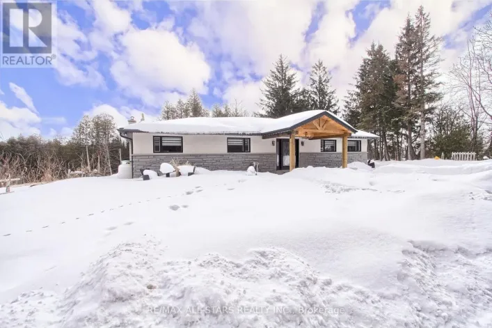 215 UXBRIDGE PICKERING TOWNLINE, Pickering