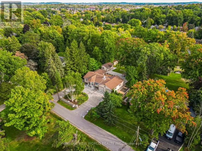 House for sale: 215 WILLOW DRIVE, Georgina