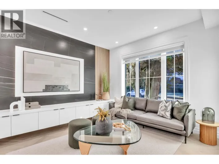 2153 E 20TH AVENUE, Vancouver