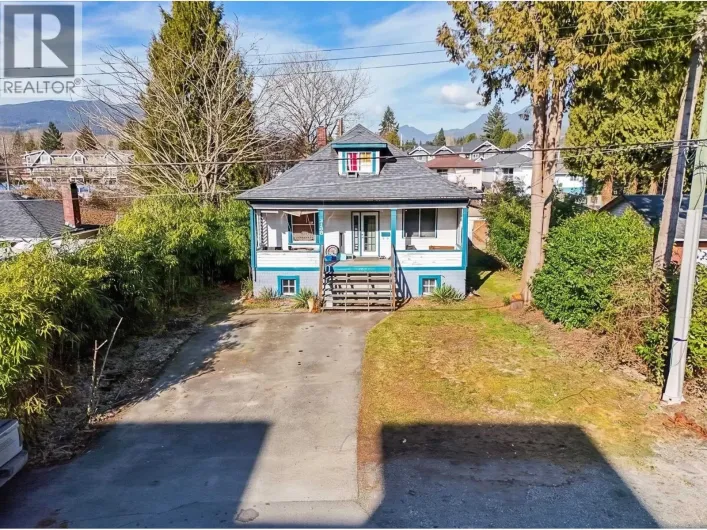 2155 GRANT AVENUE, Port Coquitlam