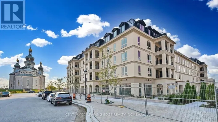 216 - 101 CATHEDRAL HIGH STREET, Markham