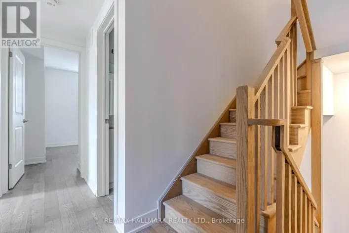 216 - 1085 DOUGLAS MCCURDY COMMON, Mississauga