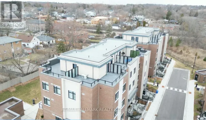 216 - 1085 DOUGLAS MCCURDY COMMON, Mississauga
