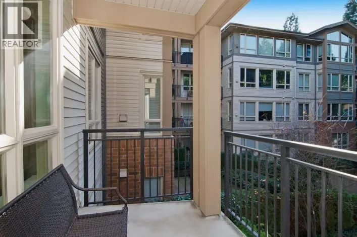 216 1111 27TH STREET, North Vancouver