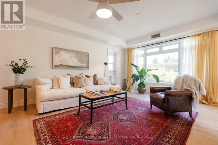 216 - 149 CHURCH STREET, King