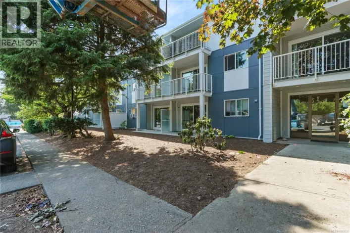 216 1600 Dufferin Cres, Nanaimo