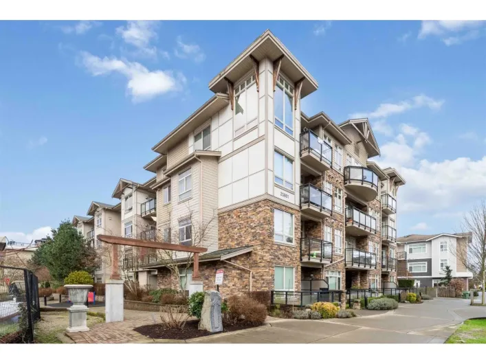 216 20861 83 AVENUE, Langley