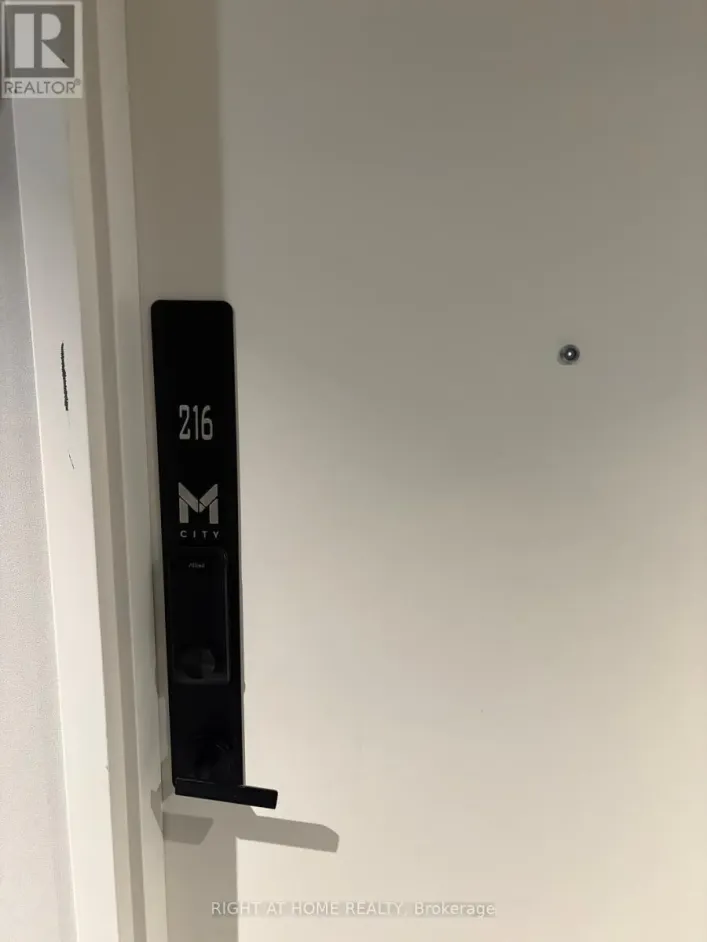 216 - 3883 QUARTZ ROAD, Mississauga