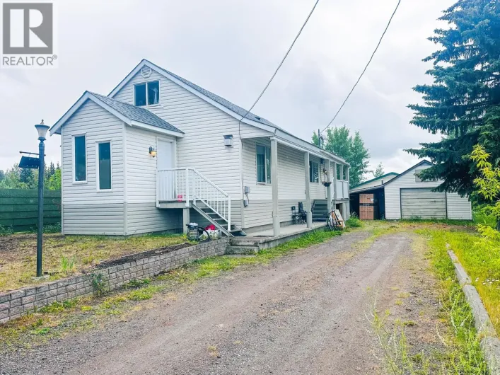 216 3RD AVENUE, Burns Lake