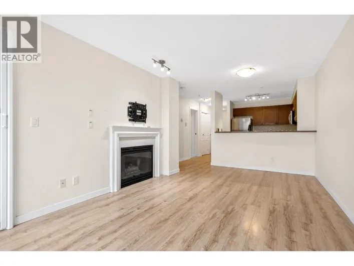 216 5800 ANDREWS ROAD, Richmond