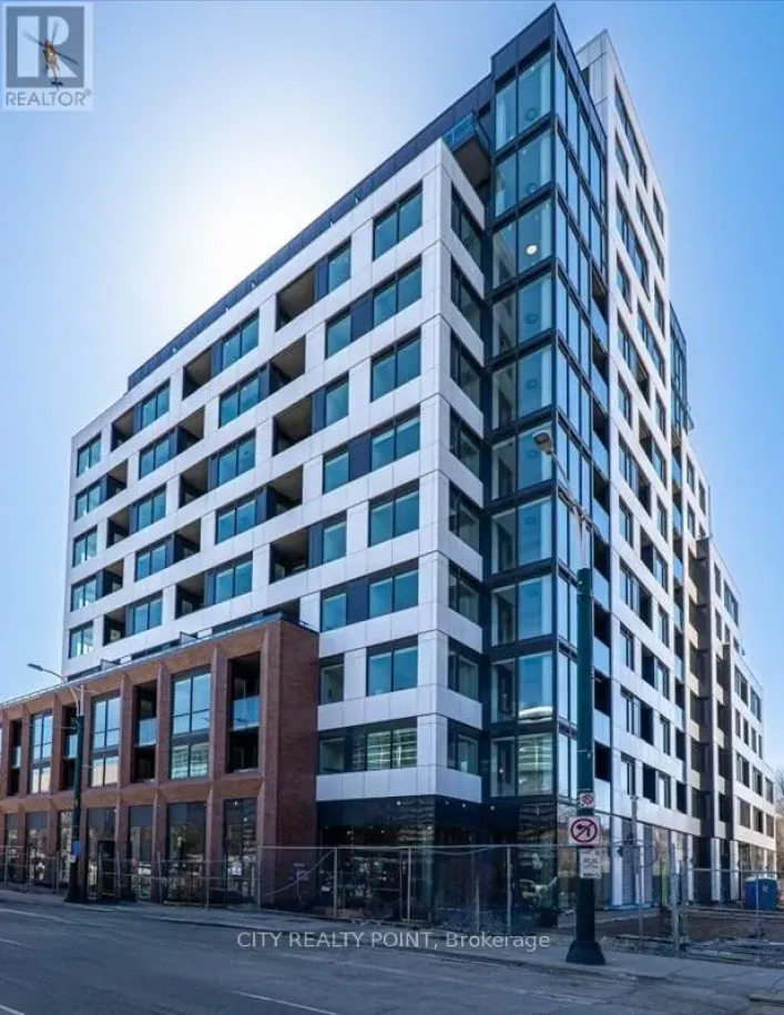 216 - 664 SPADINA AVENUE, Toronto