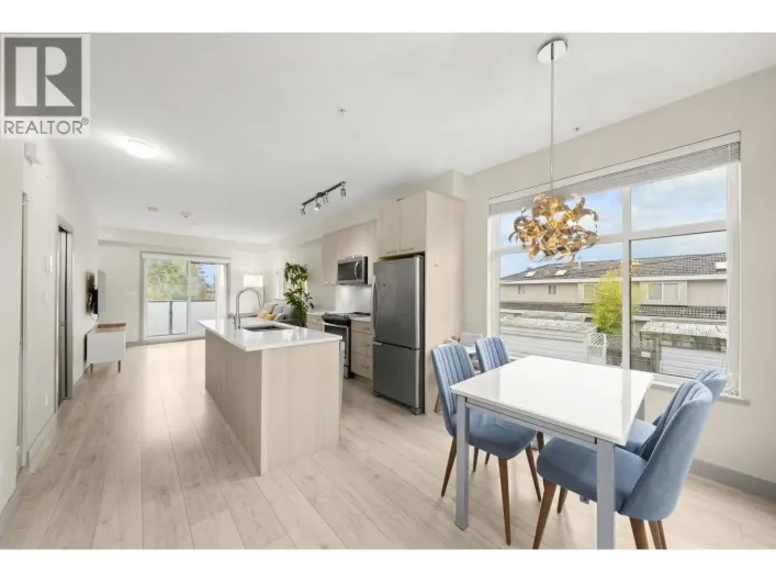 216 7001 ROYAL OAK AVENUE, Burnaby