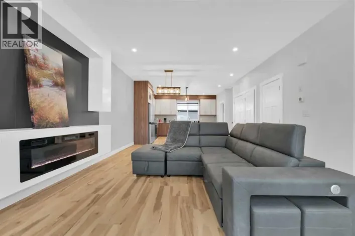 216 99 Avenue SE, Calgary