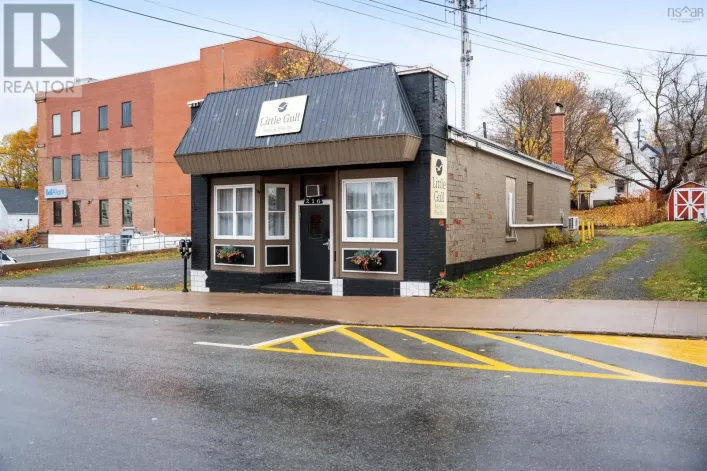 216 Archimedes Street, New Glasgow