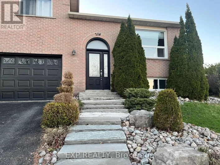 216 COLBORNE STREET NE, Bradford West Gwillimbury