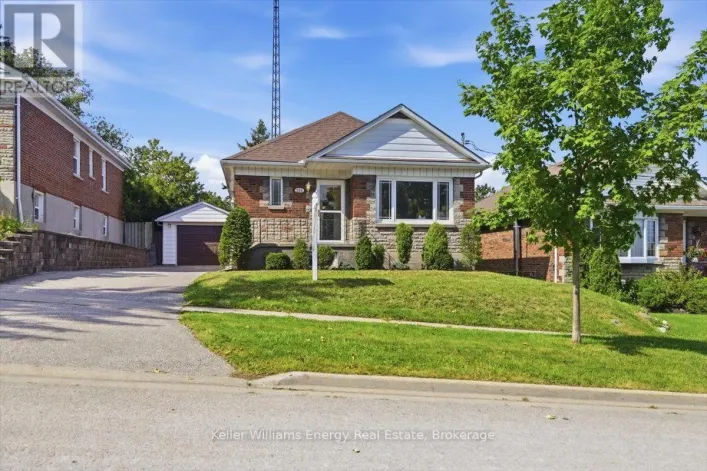 216 COLLEGE AVENUE, Oshawa